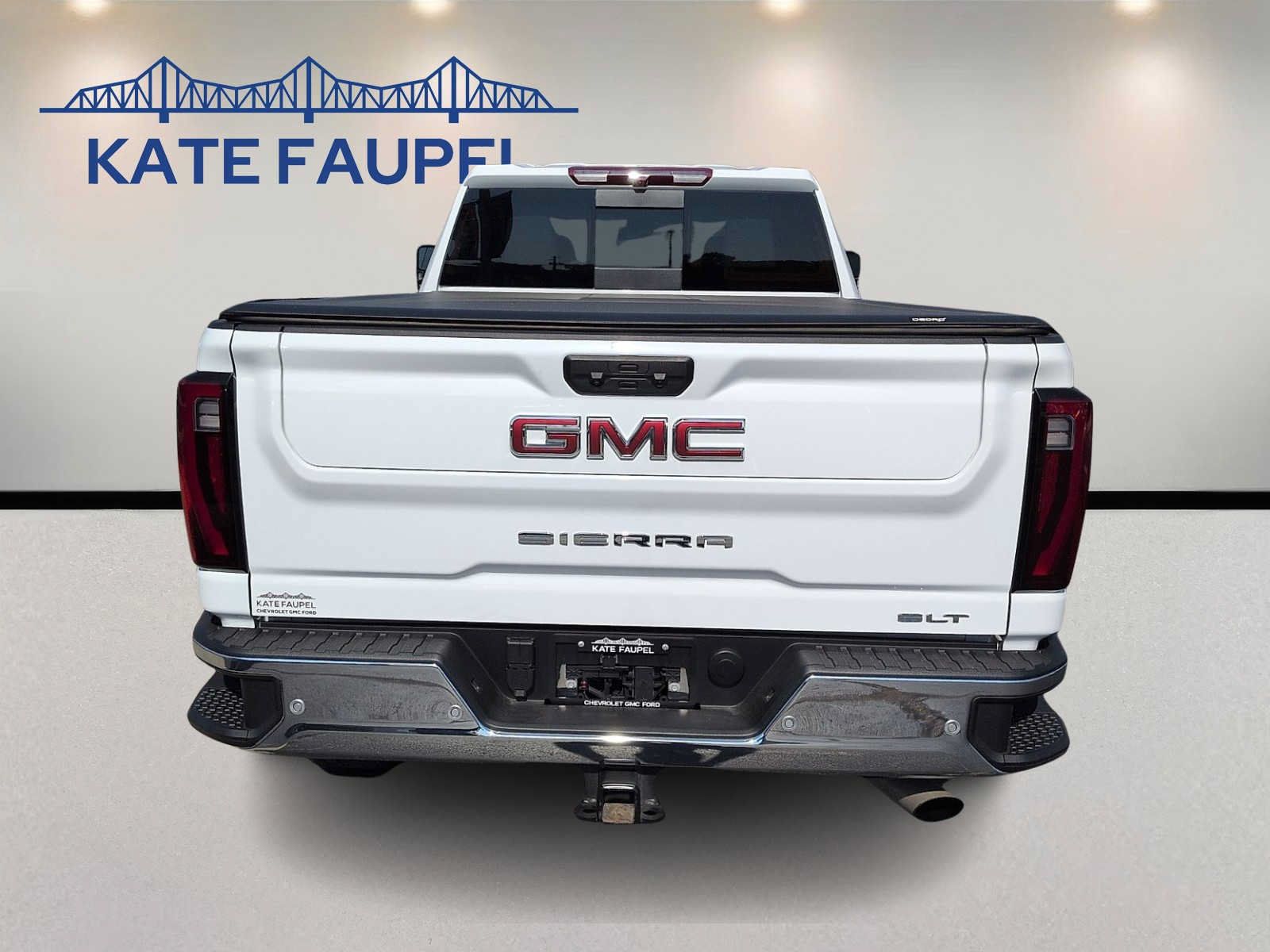 Used 2026 GMC Sierra 2500 SLT w/ SLT Premium Package AWD/4WD image 5