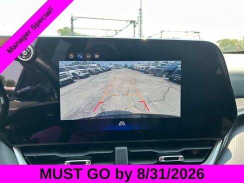 Used 2025 Chevrolet Equinox LT FWD image 21
