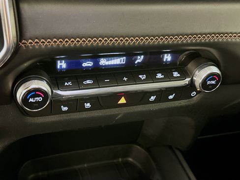 Used 2025 MAZDA CX-50 AWD 2.5 S w/ Premium Plus Pkg image 24