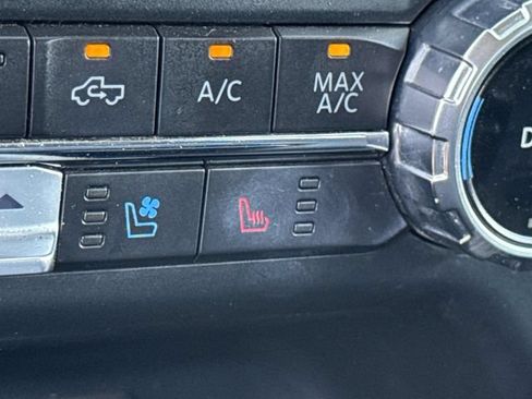 Certified 2022 Ford F150 Lariat AWD/4WD image 33