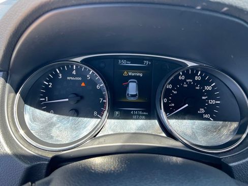 Used 2016 Nissan Rogue S AWD/4WD image 40