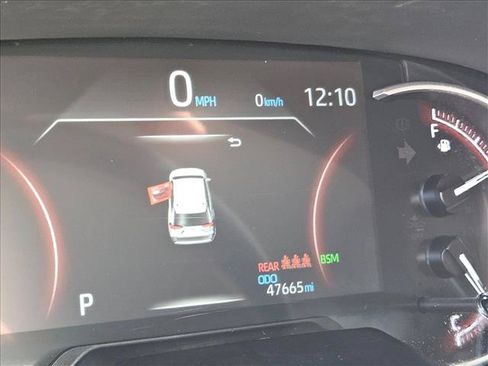 Used 2024 Toyota RAV4 XLE FWD image 14