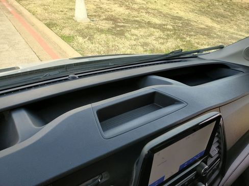 Used 2021 Ford Transit 250 Medium Roof image 46