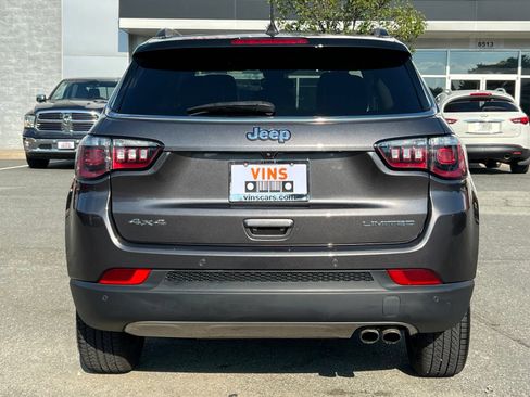 Used 2022 Jeep Compass Limited AWD/4WD image 10