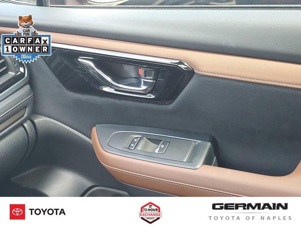 Used 2025 Subaru Forester Touring AWD/4WD image 29