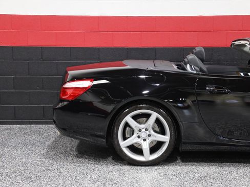 Used 2013 Mercedes-Benz SL 550 image 6