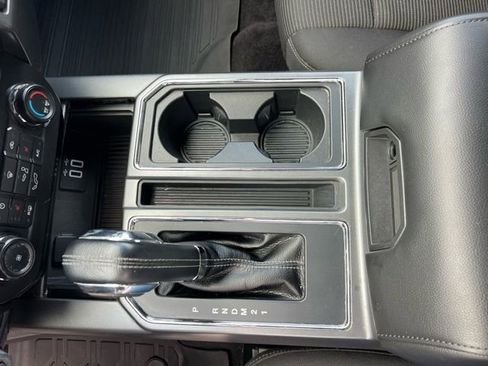 Used 2016 Ford F150 XLT w/ Equipment Group 302A Luxury image 23