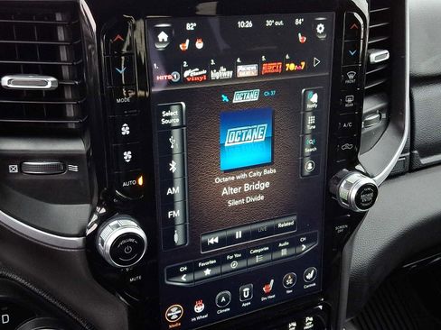 Used 2020 RAM 1500 Big Horn image 18