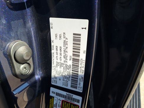 Used 2023 Toyota Tundra Platinum image 34