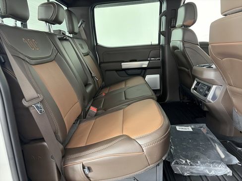 Certified 2025 Ford F450 King Ranch w/ FX4 Off-Road Package image 30