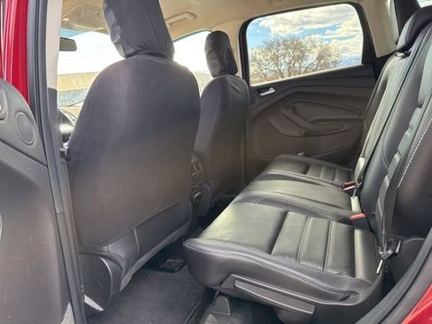 Certified 2019 Ford Escape Titanium w/ U9j03 - Titanium Tow Package AWD/4WD image 20