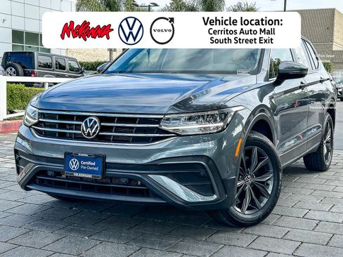 Certified 2023 Volkswagen Tiguan SE FWD image 1