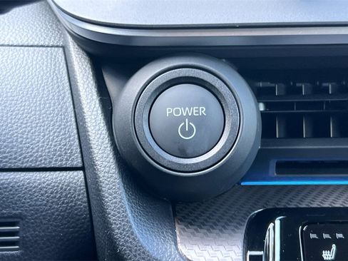 New 2026 Toyota Prius XLE image 22