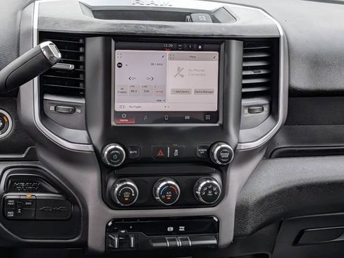 Used 2022 RAM 2500 Big Horn AWD/4WD image 14