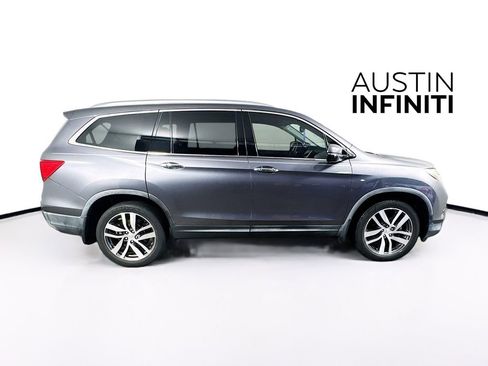 Used 2017 Honda Pilot Elite image 8