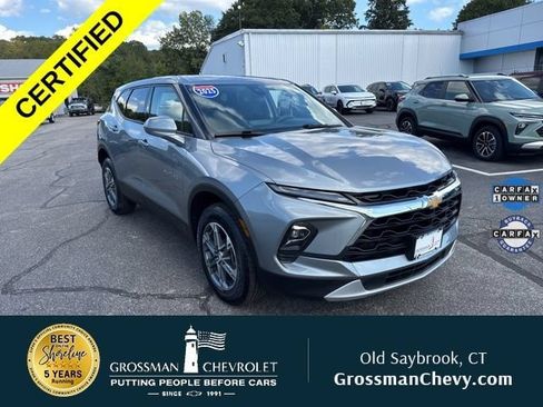 Used 2025 Chevrolet Blazer LT AWD/4WD image 1