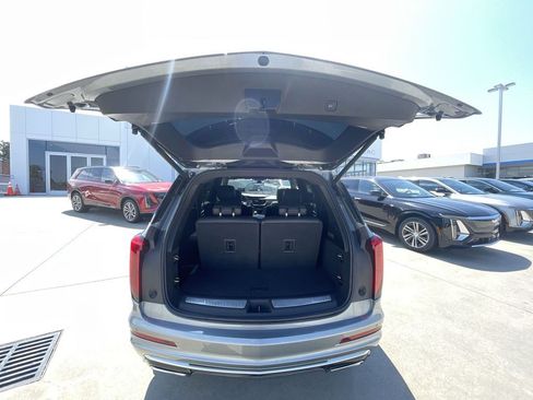 Certified 2024 Cadillac XT6 Premium Luxury w/ Technology Package AWD/4WD image 26