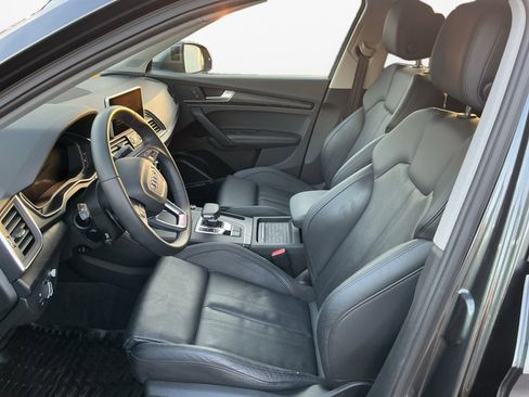 Used 2020 Audi Q5 e Prestige image 11