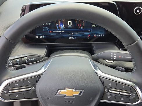 Certified 2026 Chevrolet Equinox LT FWD image 21