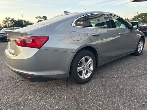 Used 2024 Chevrolet Malibu LT FWD image 5
