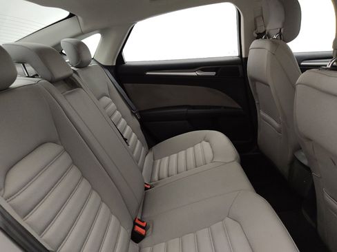 Used 2014 Ford Fusion S FWD image 19