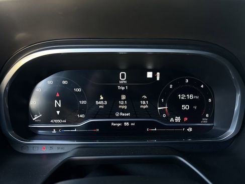 Used 2023 GMC Yukon AT4 w/ AT4 Premium Plus Package image 13