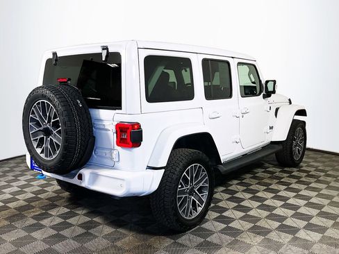 Used 2024 Jeep Wrangler High Altitude AWD/4WD image 7