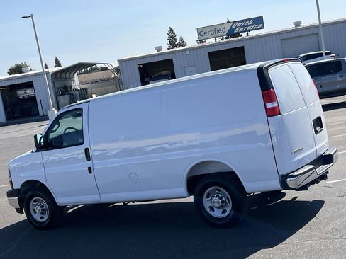New 2025 Chevrolet Express 2500 w/ Driver Convenience Package image 21