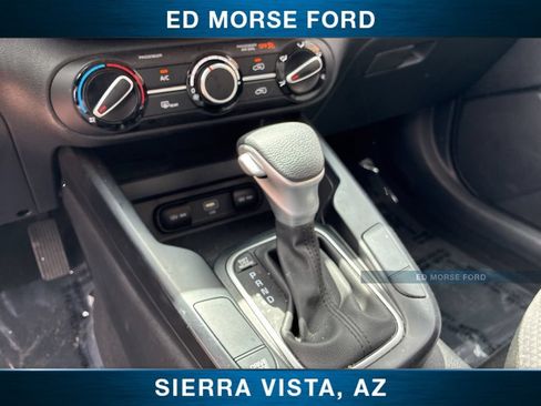 Used 2025 Kia Soul LX FWD image 26