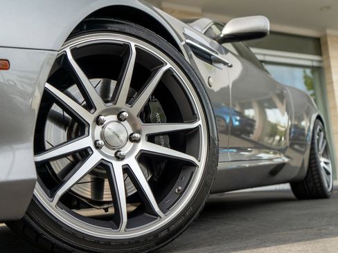Used 2006 Aston Martin DB9 Coupe RWD image 4