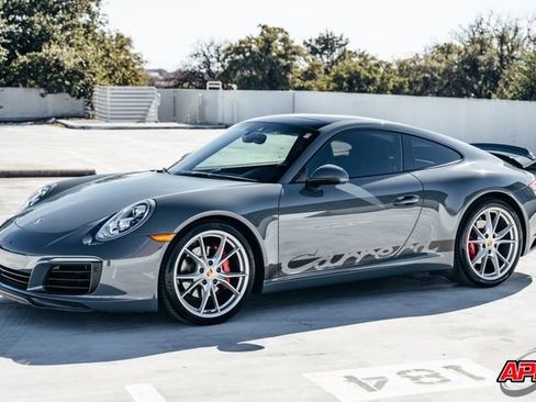 Used 2017 Porsche 911 Carrera image 42