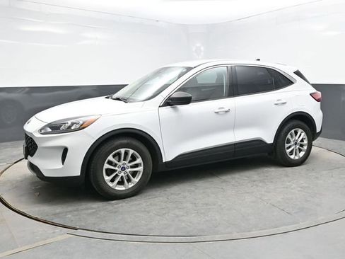 Used 2022 Ford Escape SE w/ Convenience Package image 3