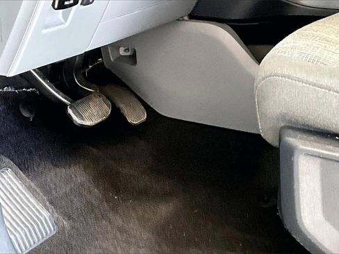 Used 2022 Ford F150 XLT w/ Equipment Group 302A High image 22