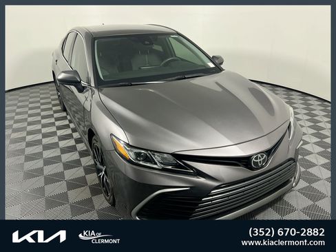 Used 2023 Toyota Camry LE FWD image 1
