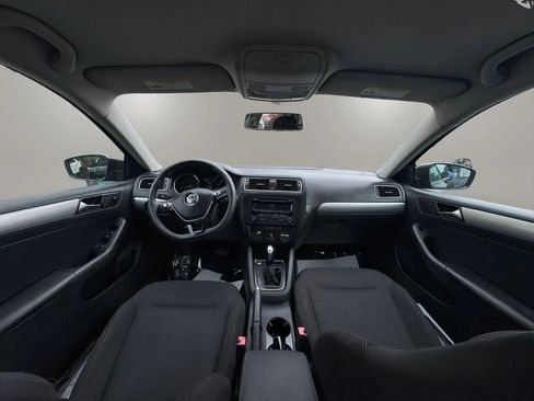 Used 2015 Volkswagen Jetta SE FWD image 14
