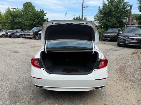 Used 2020 Honda Accord EX image 6