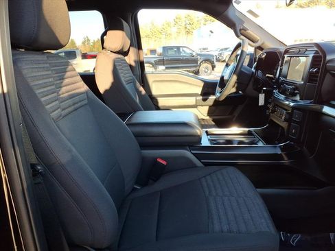 Used 2023 Ford F150 XL w/ Trailer Tow Package image 10