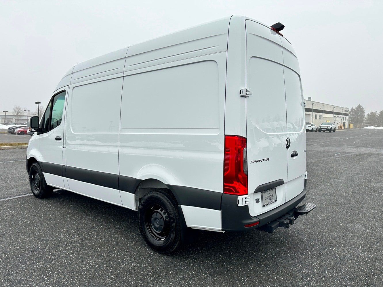 Used 2025 Mercedes-Benz Sprinter 2500 image 6