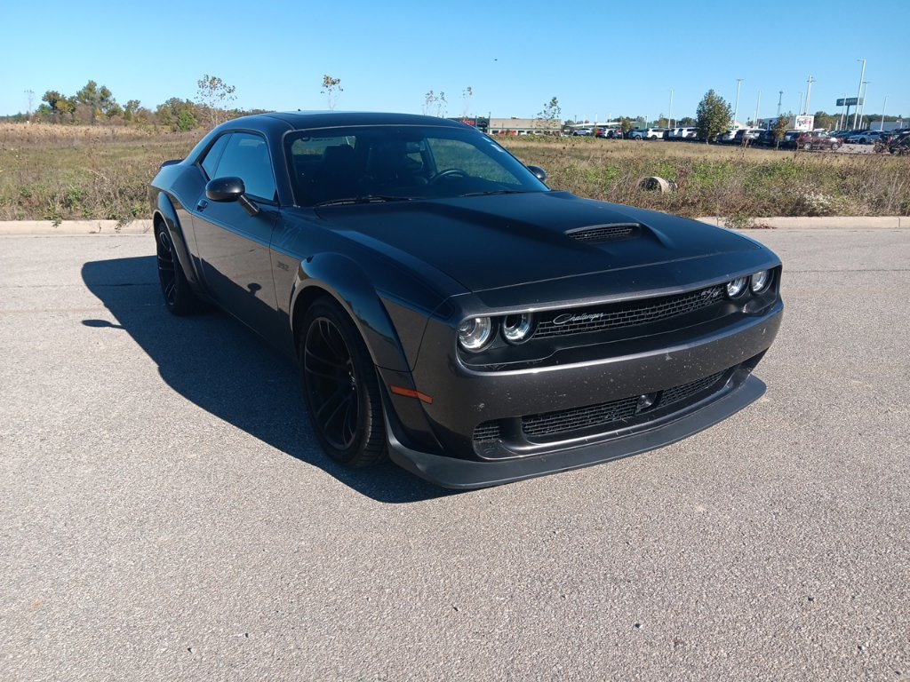 Used 2023 Dodge Challenger R/T Scat Pack RWD image 2