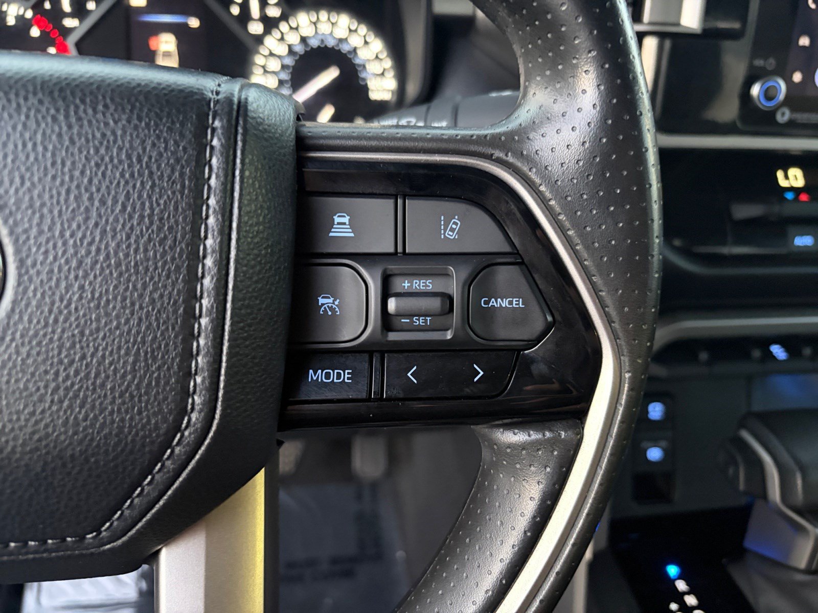 Used 2024 Toyota Tundra SR5 AWD/4WD image 15