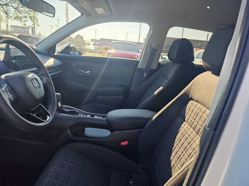 Used 2026 Honda HR-V LX image 6