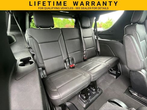 Used 2023 Chevrolet Tahoe Z71 w/ Luxury Package AWD/4WD image 30