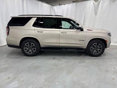 Certified 2022 Chevrolet Tahoe Z71 w/ Z71 Off-Road Package AWD/4WD image 8