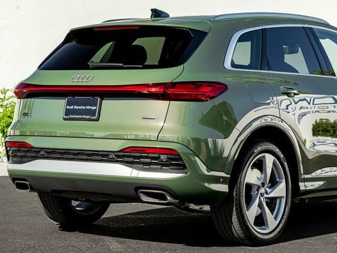 Used 2025 Audi Q5 Prestige AWD/4WD image 8