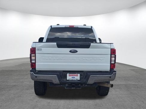 Used 2022 Ford F250 XLT AWD/4WD image 5