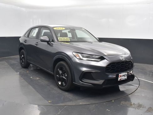 Used 2023 Honda HR-V LX image 5