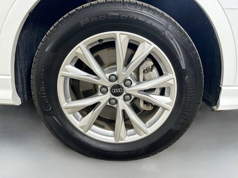 Used 2025 Audi Q3 2.0T Premium Plus w/ Premium Plus Package AWD/4WD image 11