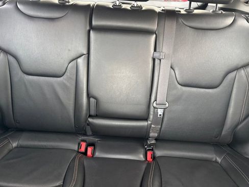 Certified 2022 Jeep Compass Limited image 27