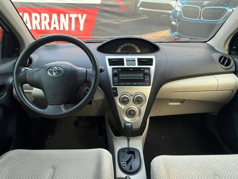 Used 2008 Toyota Yaris Sedan w/ Convenience Pkg FWD image 19