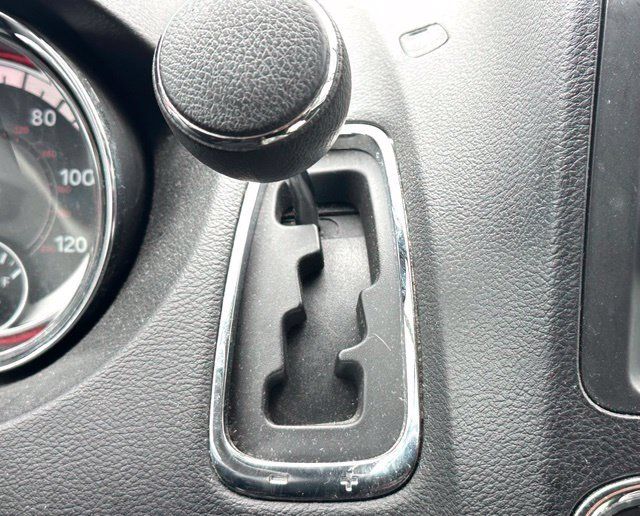 Used 2016 Dodge Grand Caravan SXT FWD image 20